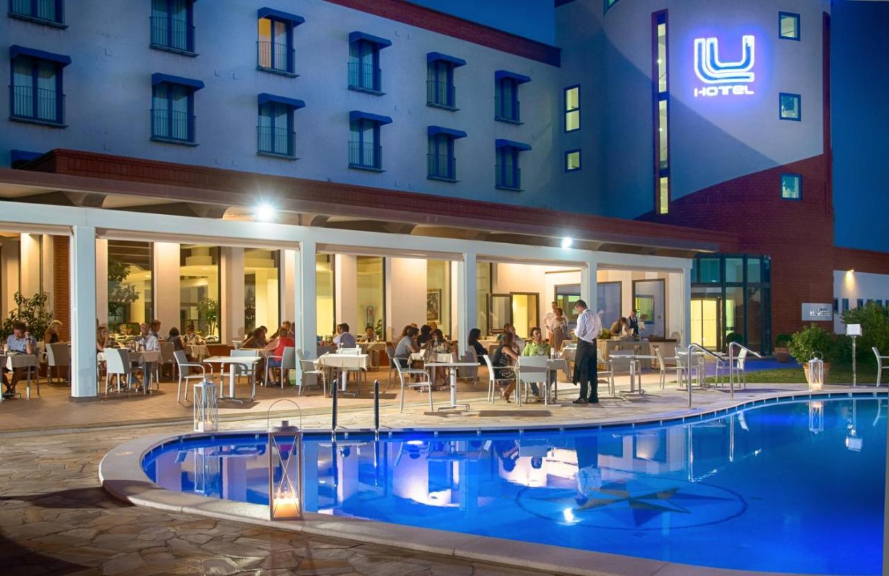 Lu' Hotel Carbonia Εξωτερικό φωτογραφία