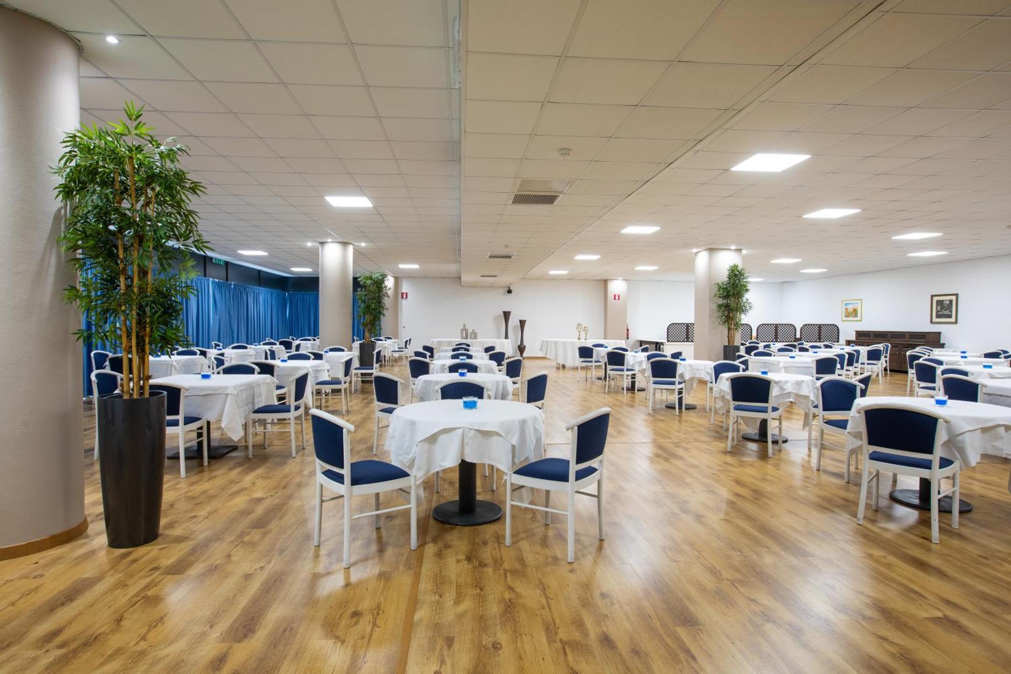 Lu' Hotel Carbonia Εξωτερικό φωτογραφία