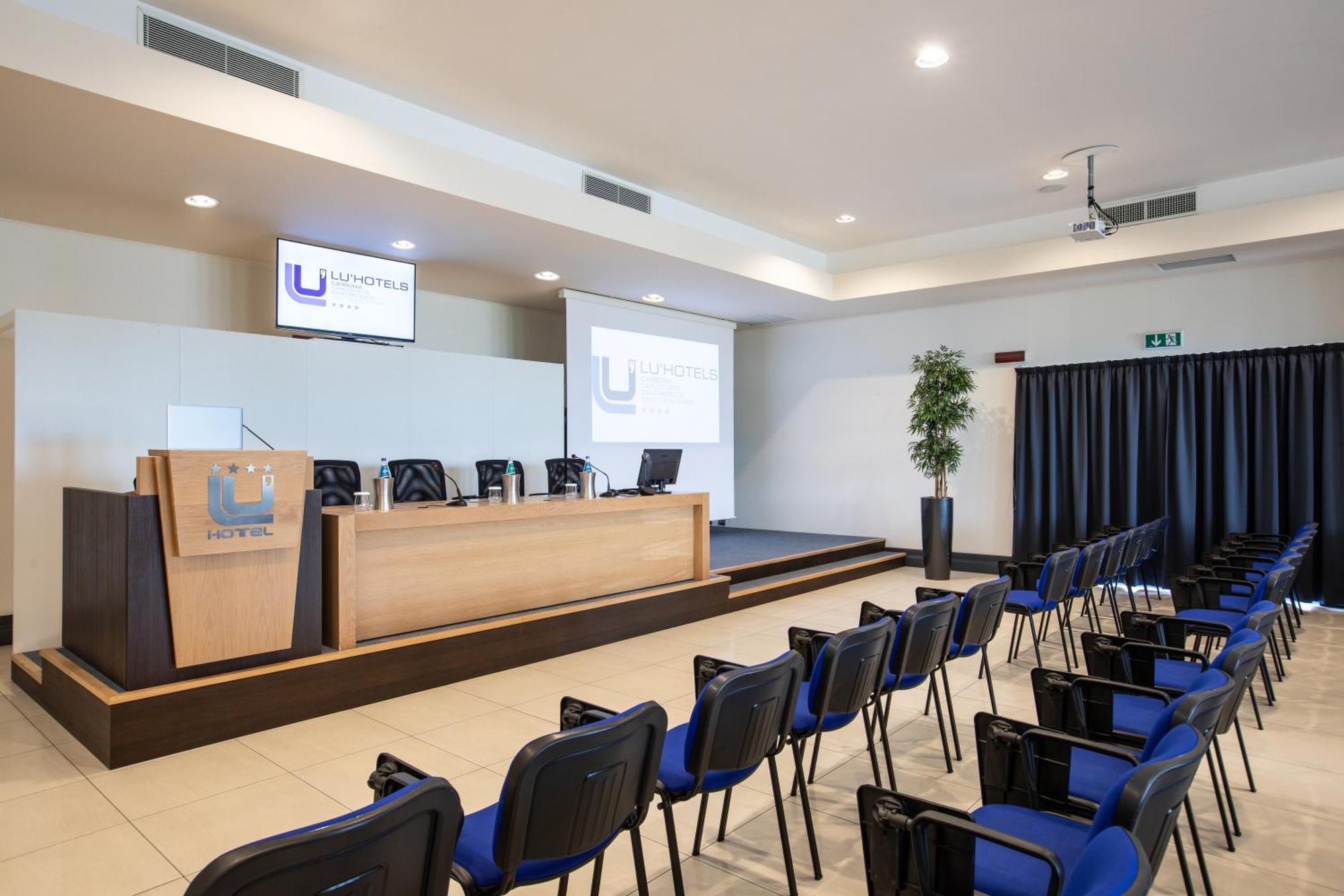 Lu' Hotel Carbonia Εξωτερικό φωτογραφία